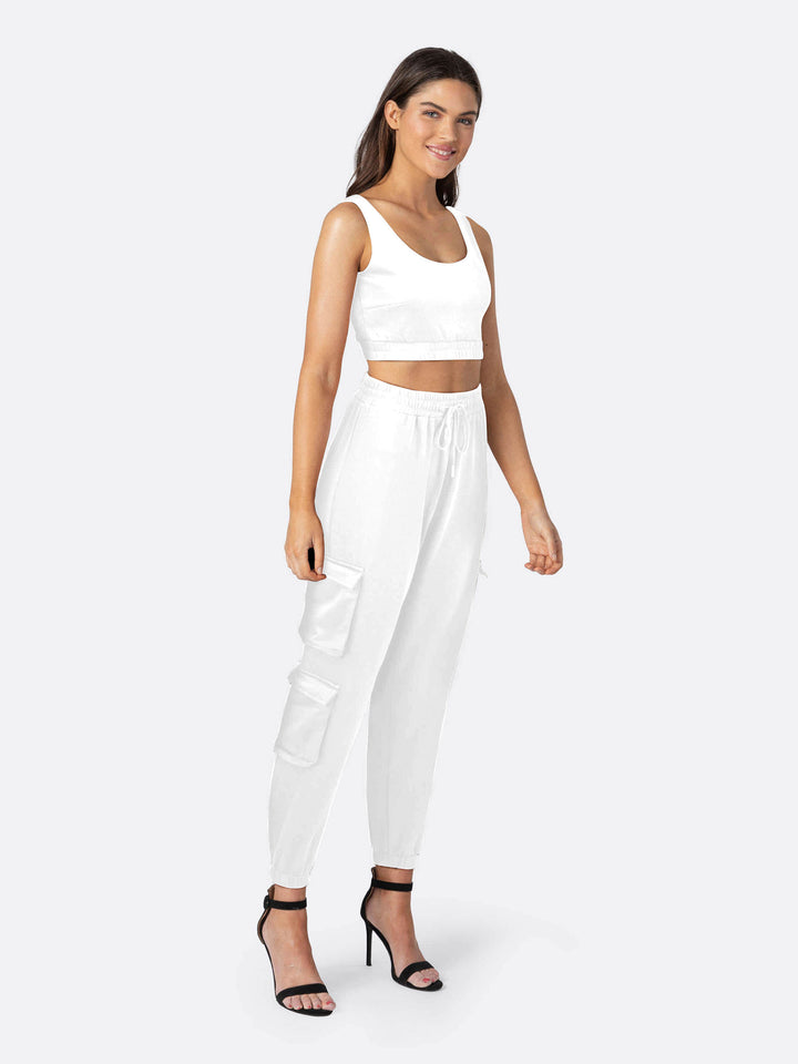 Pack of Joggers with Pockets and Crop Top White Side | Jolovies